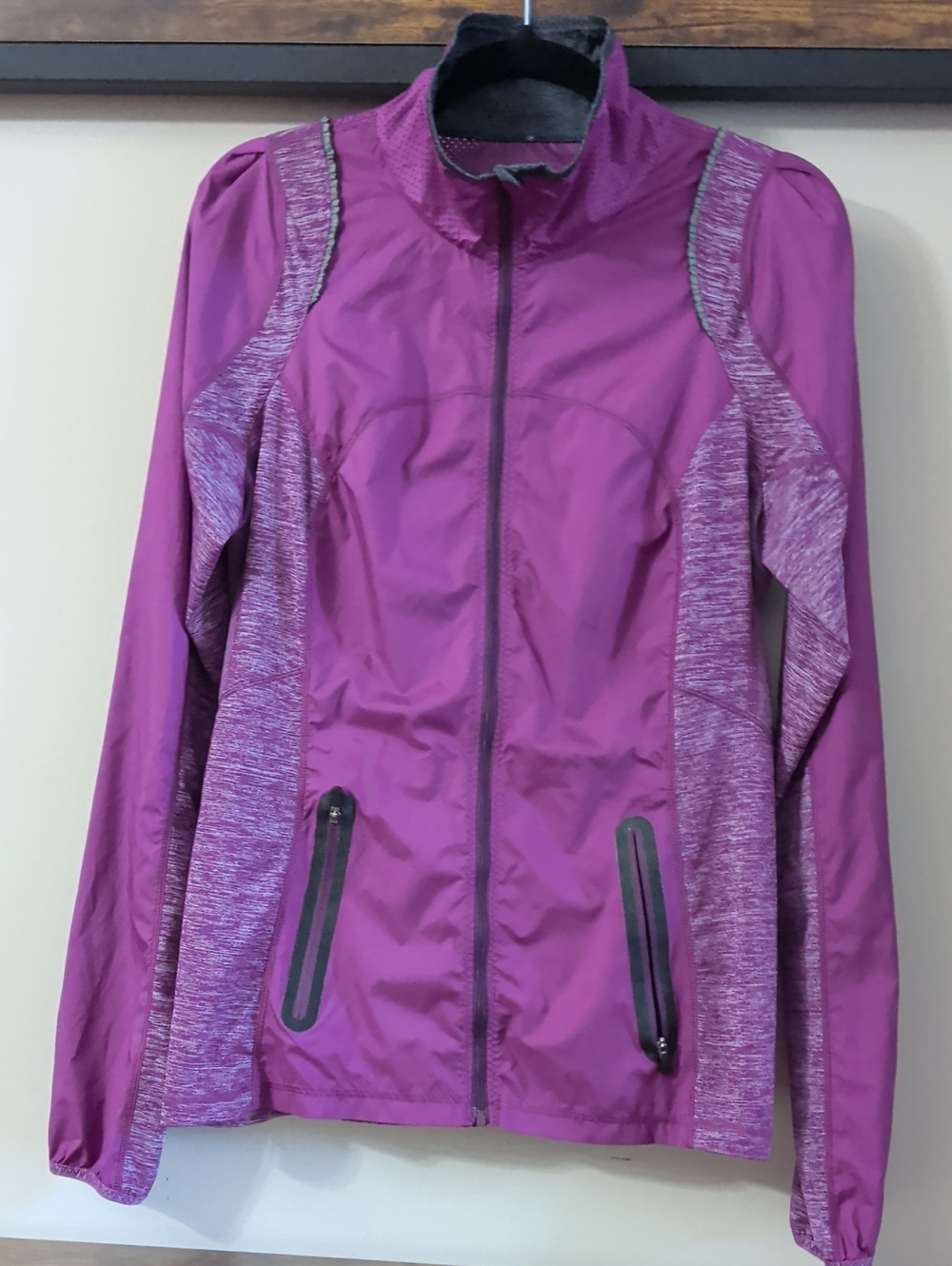 Women’s Lightweight Purple Active Zip Jacket Lululemon